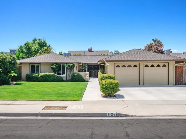 165 W Wrenwood Ln, Fresno, CA 93704