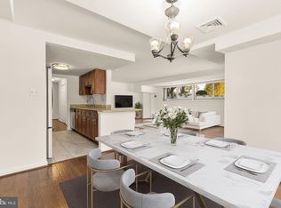 Kenwood  House, Chevy Chase, MD 20815