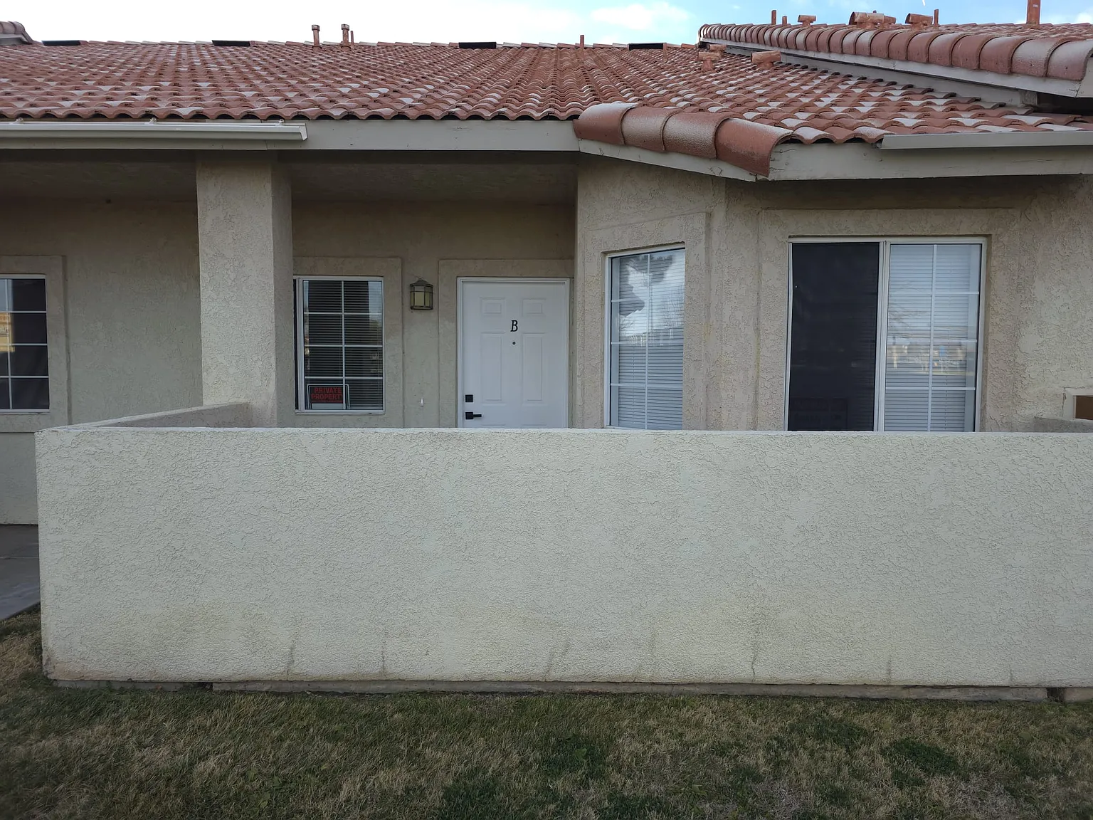 2 bed, 1.5 bath, 996 sqft, $2,250 — Photo 2
