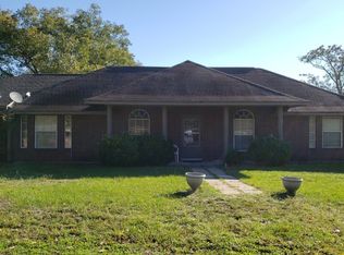 39 Williams Rd #M, Huntsville, TX 77340