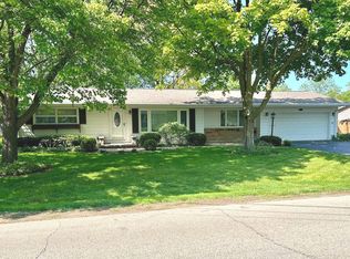 1007 Safford Ave, Lake Bluff, IL 60044