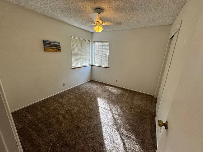 212 Washington Way — Photo 11