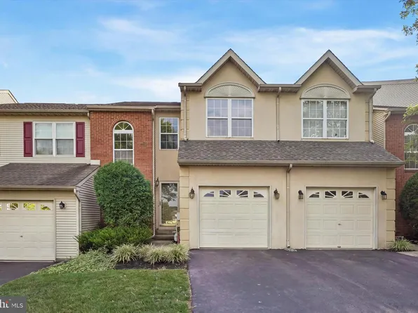 385 Hamilton Dr, Harleysville, PA 19438