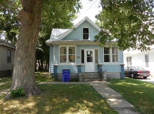 1315 N Walnut Grove Ave, Decatur, IL 62526