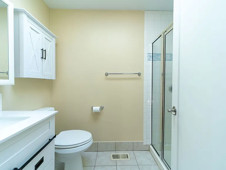 7700 SE 262nd Ave — Photo 15