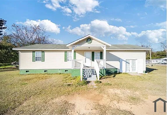 4 bed, 1100 sqft, $2,000 — Photo 3