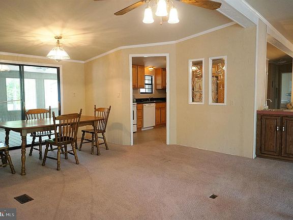 5th image of 37371 Georgia Dr