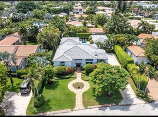 161 NE Wavecrest Ct, Boca Raton, FL 33432