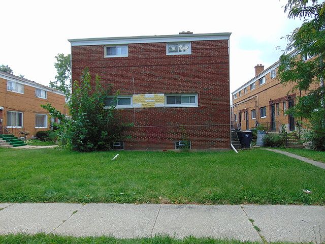 1st image of 1204 S 16th Ave APT B