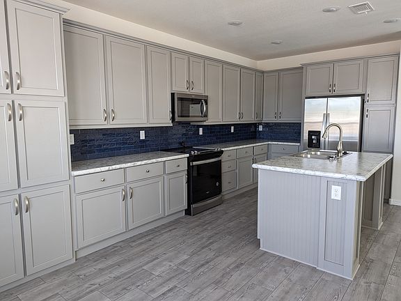 3rd image of 312 E Oneil Dr #C2m69r