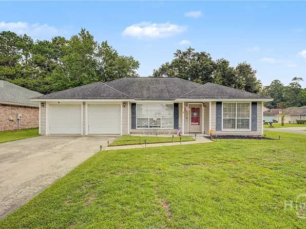 2 St Ives Place, Savannah, GA 31419