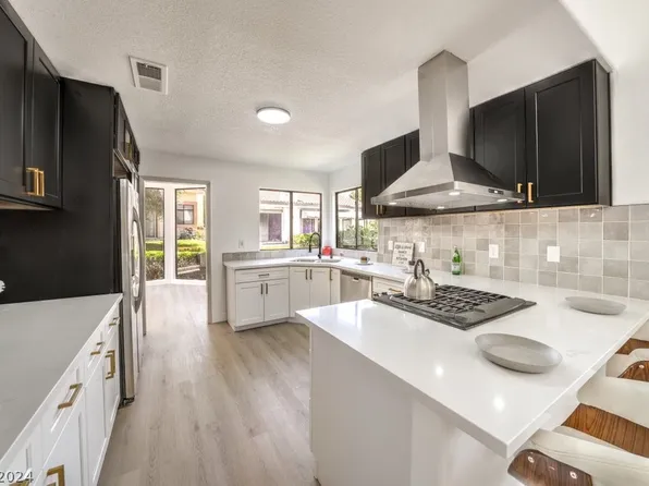 5455 Birchbrook Ct, Las Vegas, NV 89120