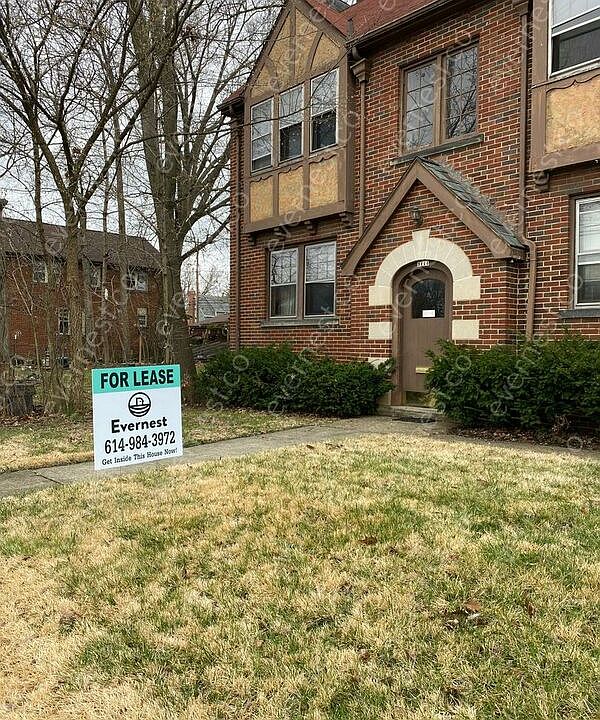 1st image of 3114 Indianola Ave APT 4