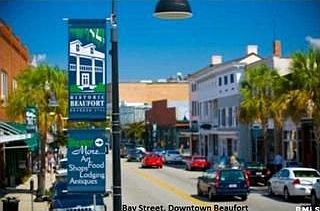 4th image of 462 Broad River Blvd