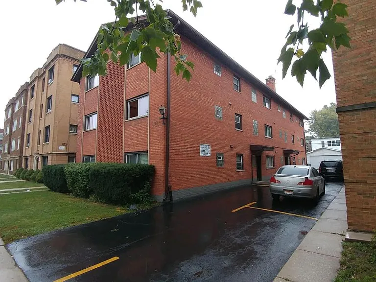 1911 Euclid Ave — Photo 2