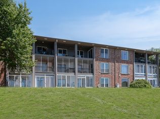 4934 Allisonville Rd UNIT F, Indianapolis, IN 46205