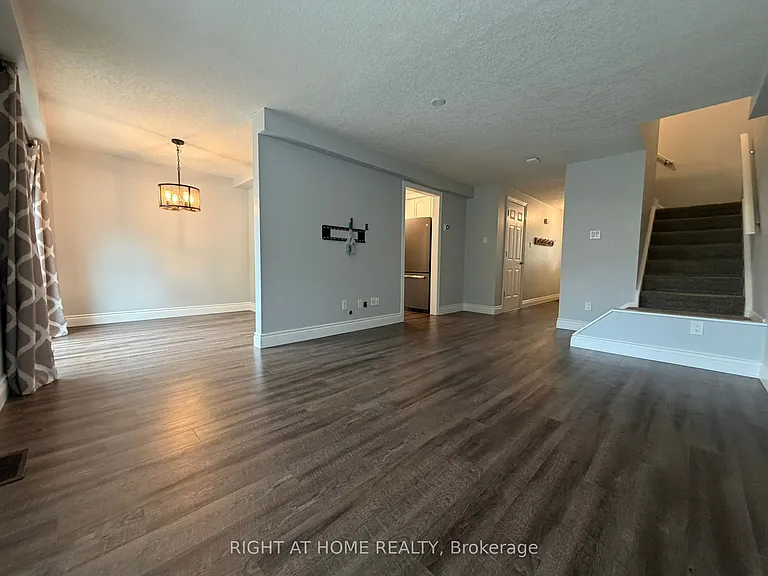 41 Edgemere Dr — Photo 6