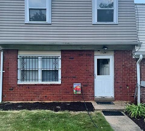3rd image of 7724 Allendale Dr