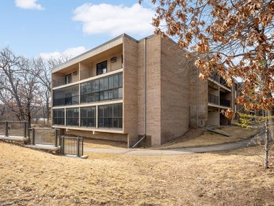 5607 Green Circle Dr APT 223, Minnetonka, MN, 55343