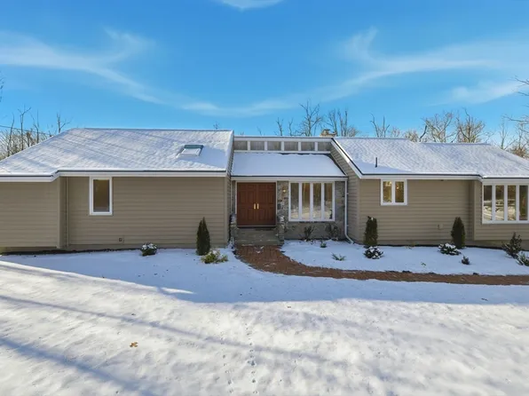 57 Beebe Rd, Wilbraham, MA 01095