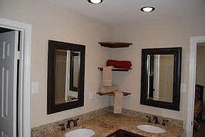 2nd image of 16 Willow Creek Pl