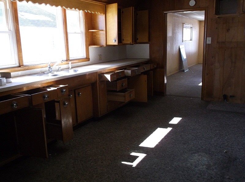 1st image of 203 S Mannering St