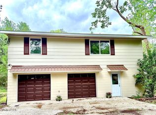 106 Billy Smith Rd, Picayune, MS 39466
