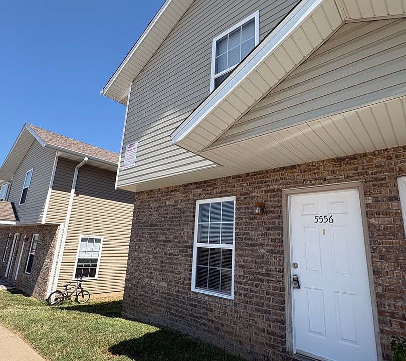 1st image of 5550-5596 N White St #5556