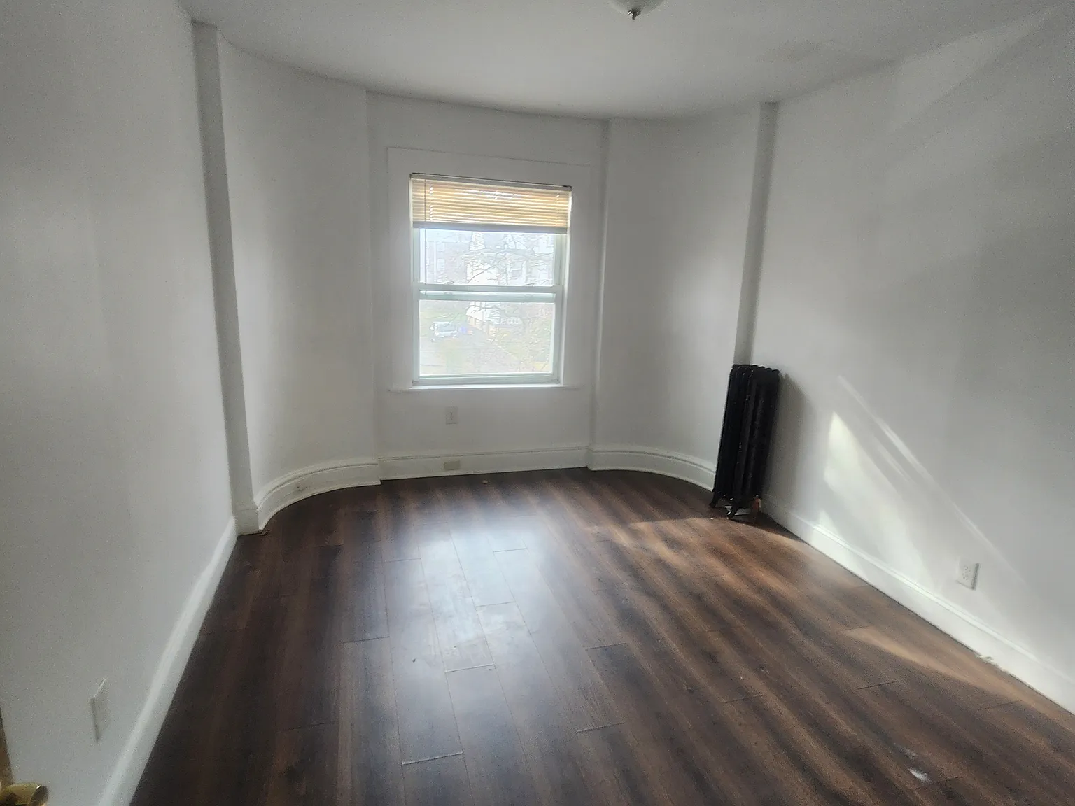 Warrington Pl, East Orange — Photo 3