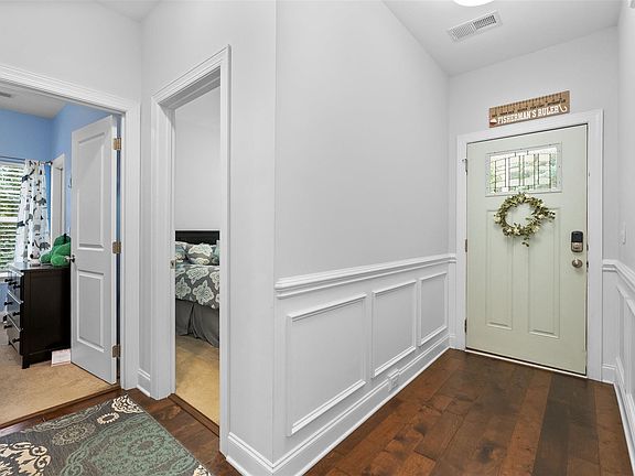 4th image of 27 Cardo Ln