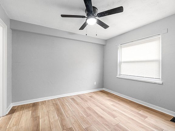 5th image of 2255 W Broad St #204