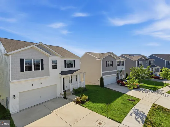 2006 Fauna Dr, Frederick, MD 21702