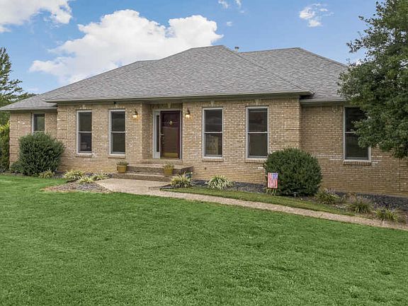5th image of 206 Beechwood Cir