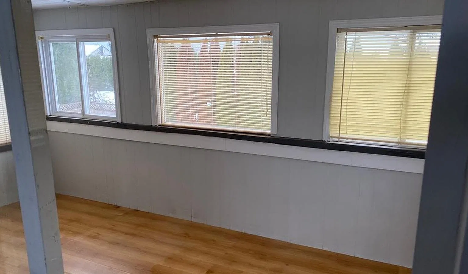 3 bed, 1100 sqft, $2,500 — Photo 2
