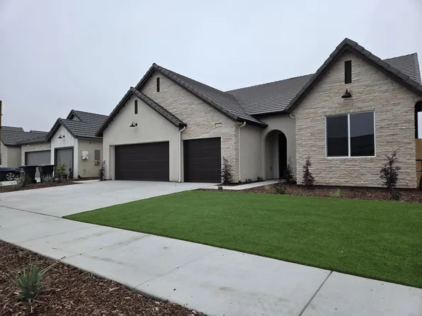 5006 W Oakridge Court #Syc 76, Visalia, CA 93291