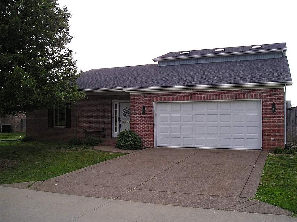 1st image of 2805 Boxwood Ln