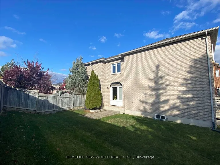 39 Brightsview Dr — Photo 19