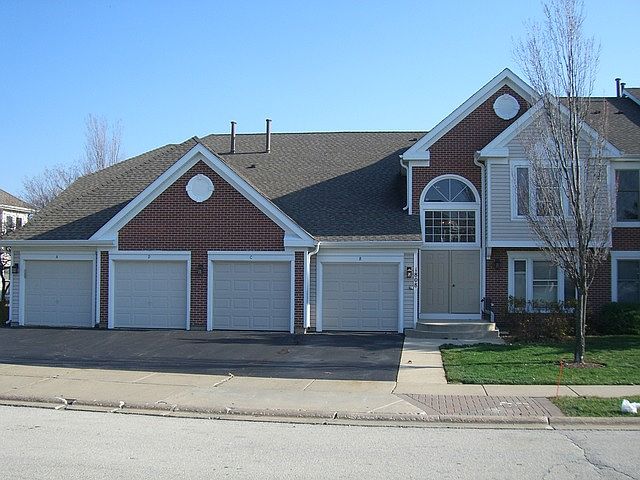1st image of 1808 Fox Run Dr Unit C