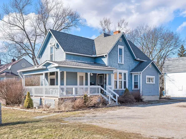 804 W 5th St, Marysville, OH 43040