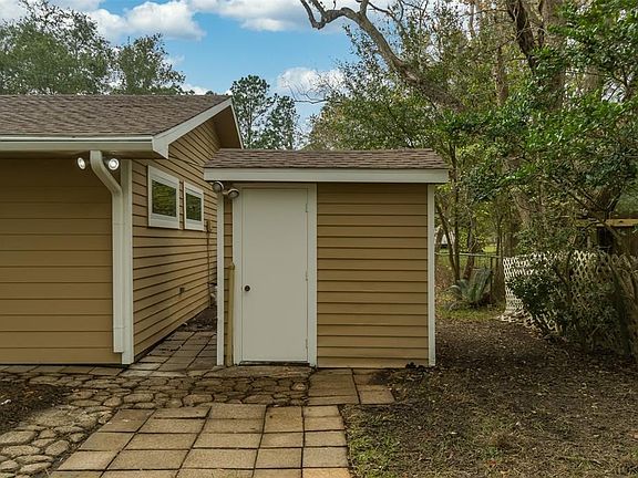 4th image of 7440 County Road 215a