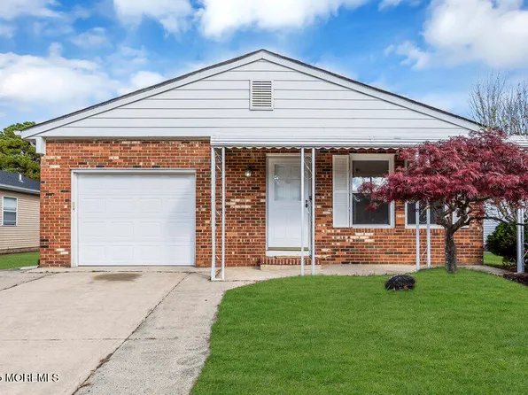 136 Orlando Boulevard, Toms River, NJ 08757
