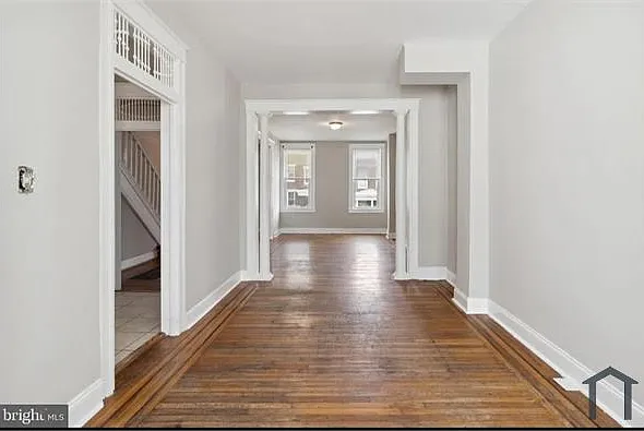 614 N Grantley St — Photo 7