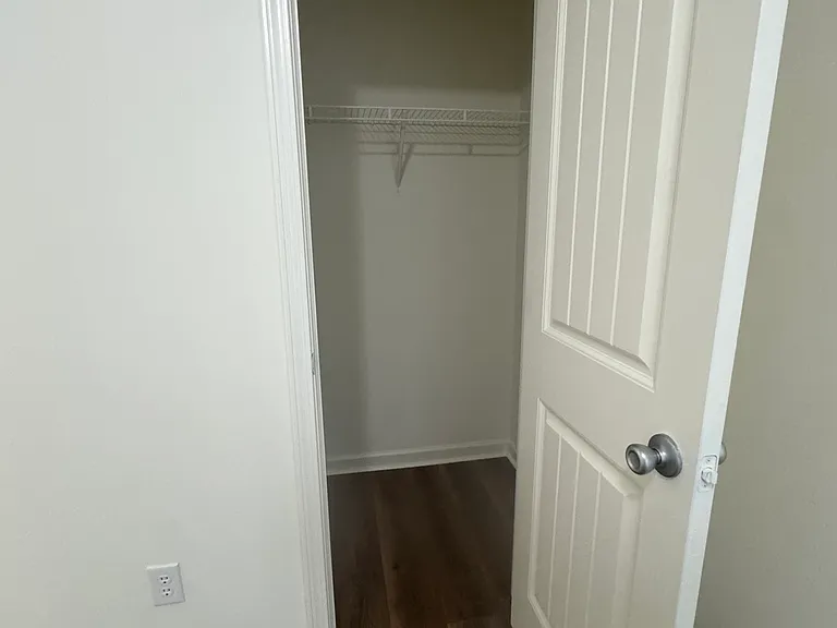 665 Bridgebend Run — Photo 3