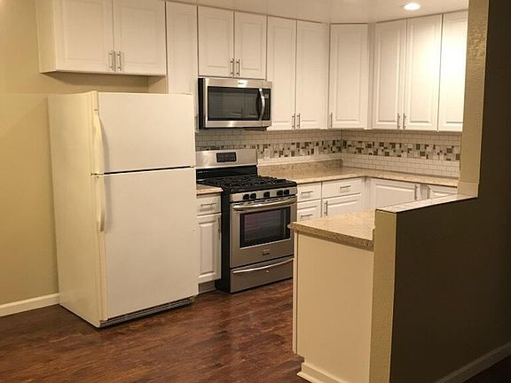 4th image of 3350 Santa Maria Way Unit 102A