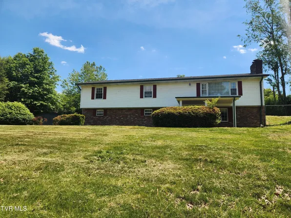 321 Valley Dr, Bristol, VA 24201