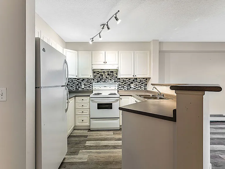 4000 Somervale Ct SW #4105 — Photo 3
