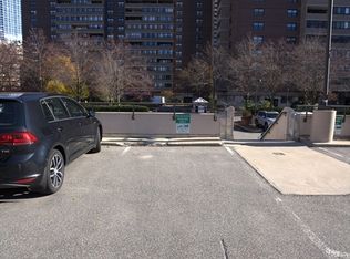 9 Hawthorne Place Pike #69, Boston, MA 02114