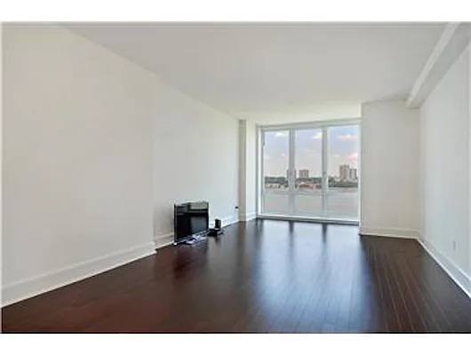 Rented by Citi Habitats | media 25