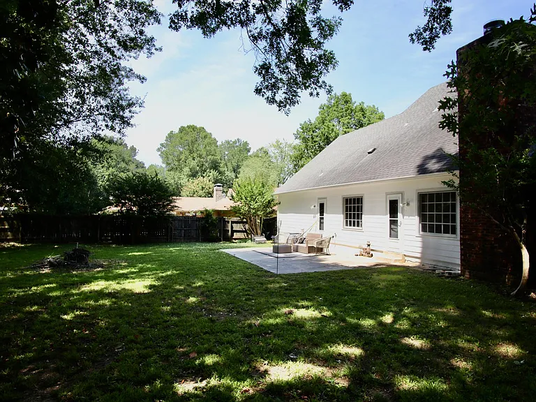 2155 Night Shade Dr — Photo 22