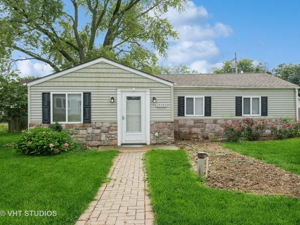 25785 W Arcade Dr N, Lake Villa, IL 60046
